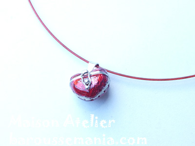 Collier bijoux boite coeur rouge