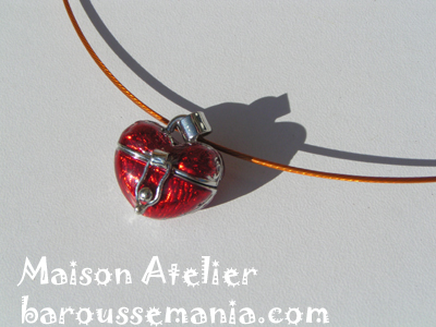 Vial necklace jewelry box secret heart