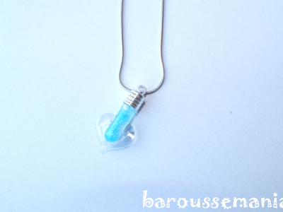 Collier Chain vial glass heart blue glitter