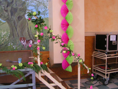 50 Paper Flowers fuchsia and anise