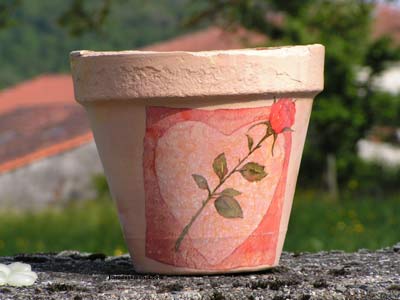 Pot de fleurs coeur ancien POT1903